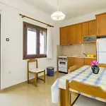 Beachfront Family With Garden In Halkidiki