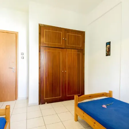 Beachfront Family With Garden In Halkidiki * Polychrono