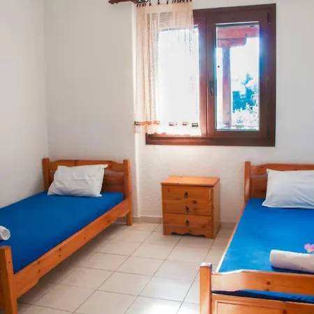 Beachfront Family With Garden In Halkidiki Appartement *